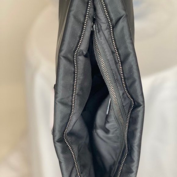 Prada Nylon pouch - Picture 4 of 4